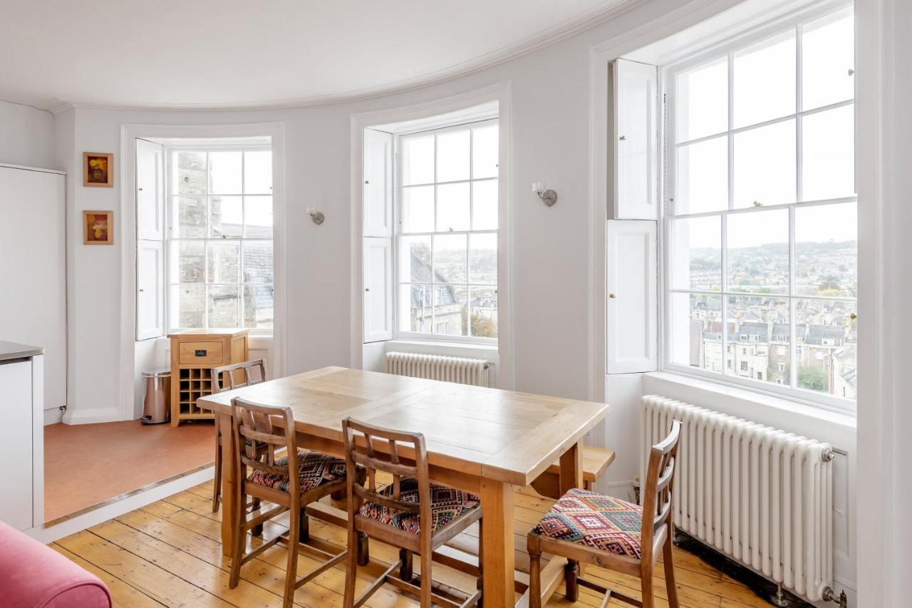 Stunning Georgian Apartment In Central Bath Zewnętrze zdjęcie